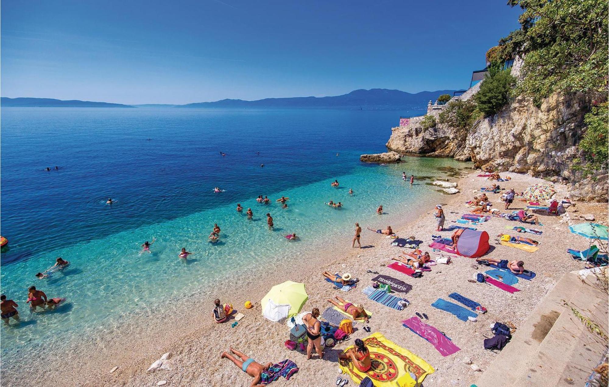 Nice Apartment In Rijeka With House Sea View Bagian luar foto